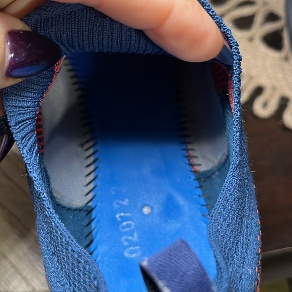 BROOKS Levitate StealthFit GTS 5 Mens Wide Running Casual Comfy Navy Blue Orange - Picture 9 of 9